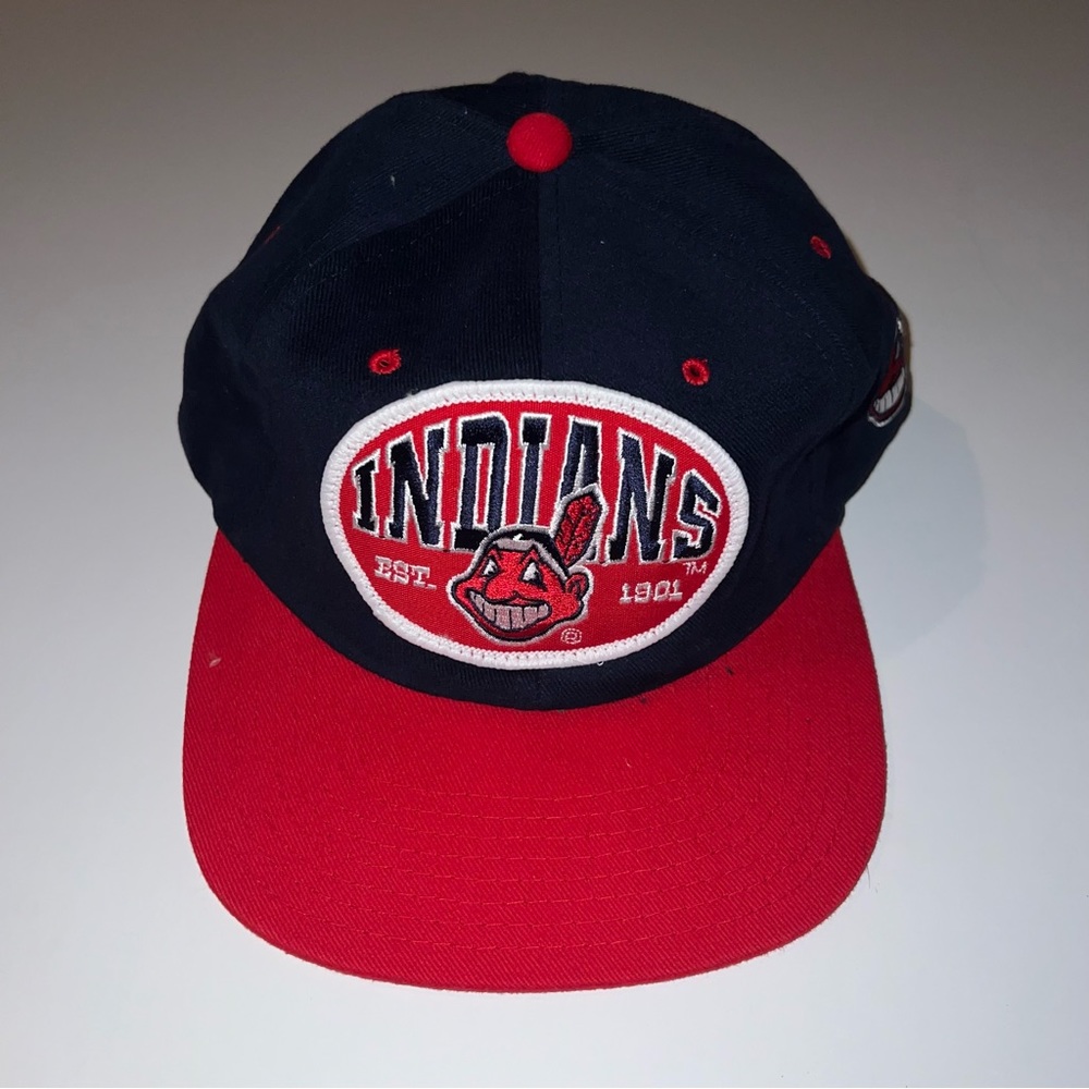 VTG Cleveland Indians Chief Wahoo Nutmeg  Snapback Hat Cap MLB 90s Patch OSFM